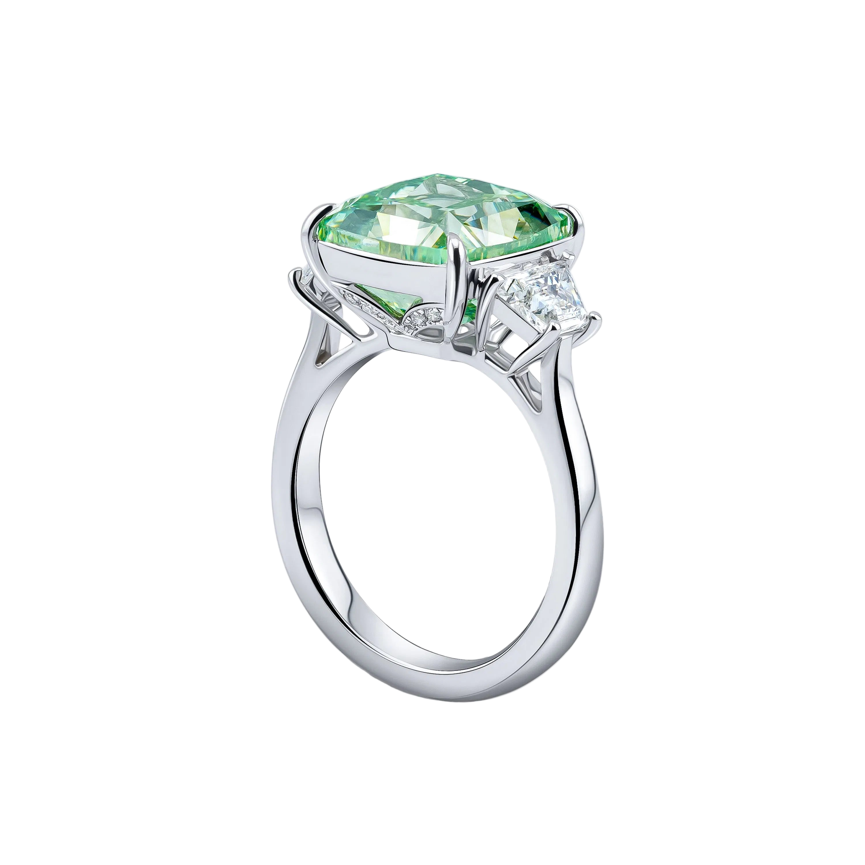 18k Solid White Gold Exquisite Green Diamond Statement Ring with White Diamond Shoulders 5.88 CTW