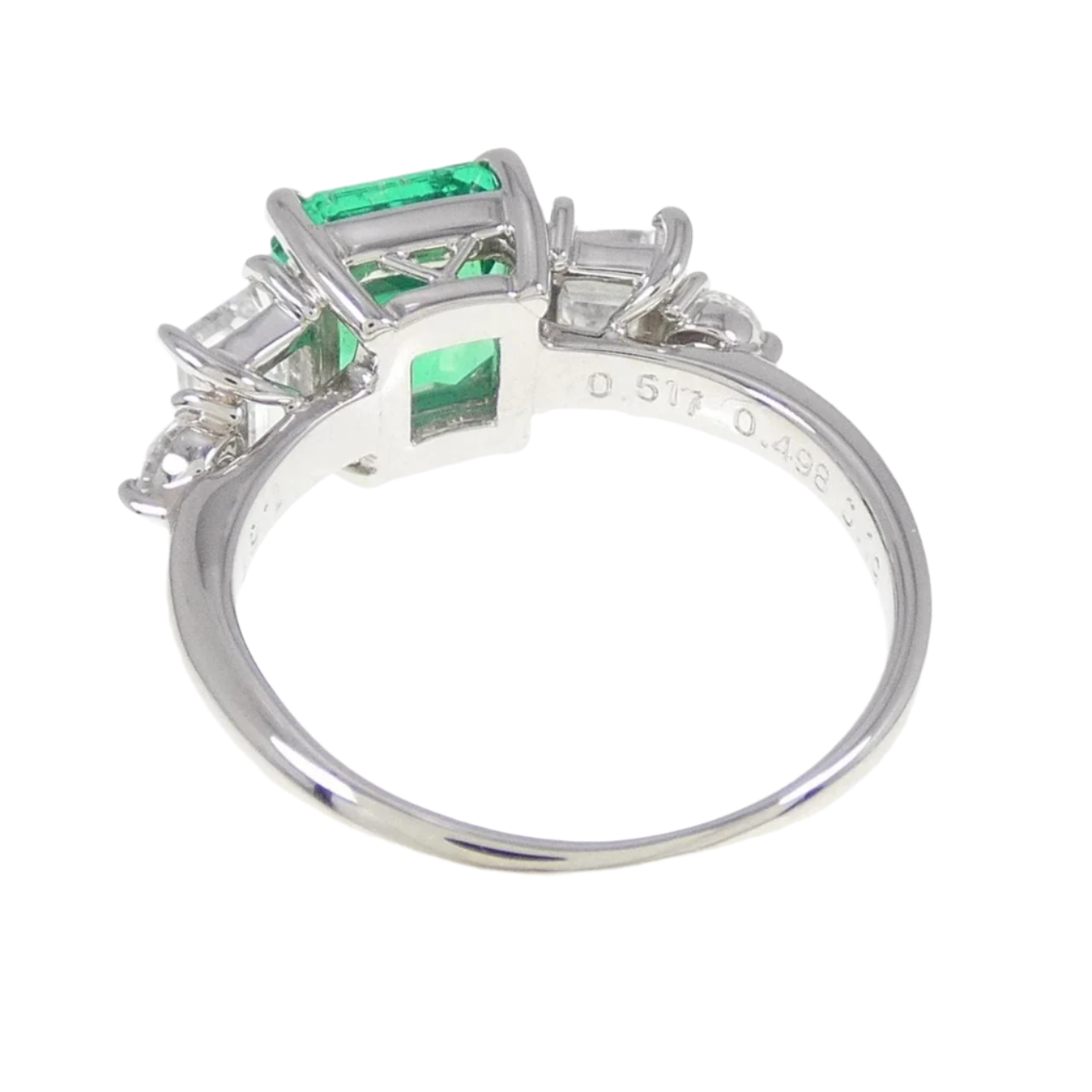 18k Solid White Gold Ring with Colombian Emerald and Diamonds